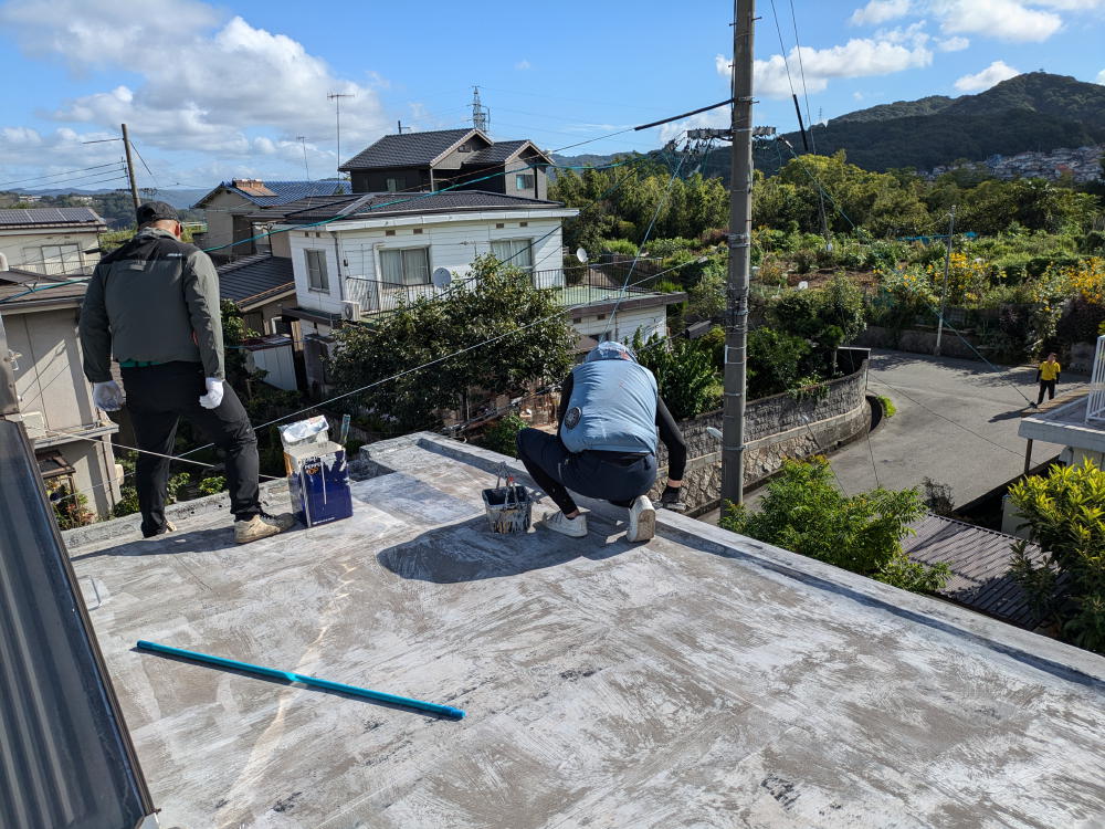 雨漏り補修と防水塗装工事